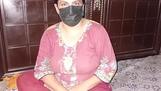 Cerita seks MMS kakak tiri cantik kelas atas dengan memek sempit, audio Hindi