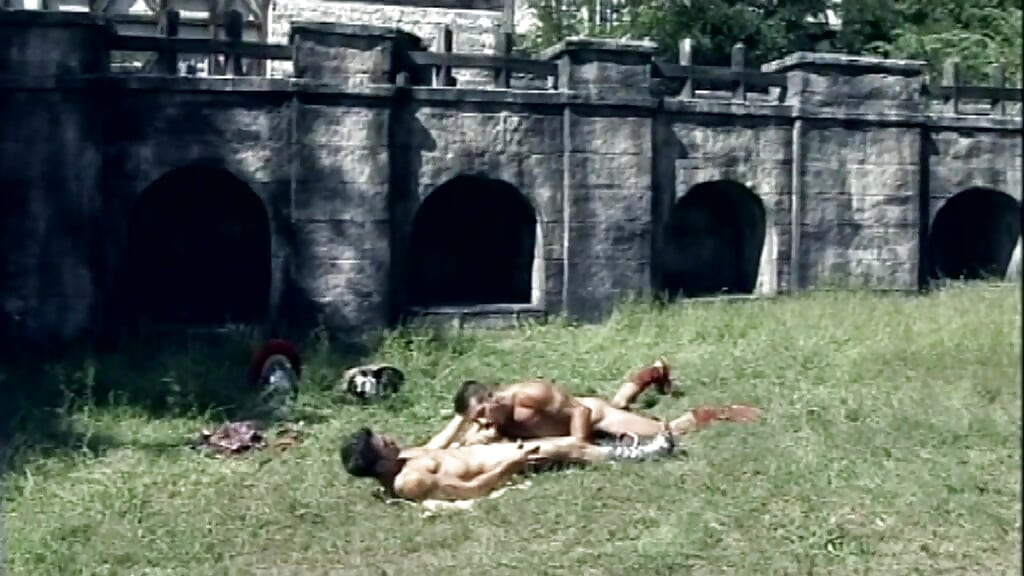 Young Hung Muscle Stud Pounds His Lover Anal Outdoors and