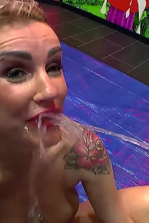 Blonde & Tattooed Slut in Ggg Bukkake Piss & Cum Orgy