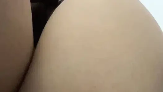 "Aku pergi keluar dengan tetanggaku... dan kejadian yang tak terduga itu terjadi.