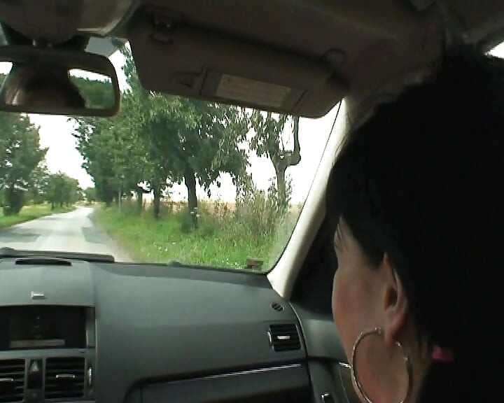 European teen seduced and fucked outdoors by sneaky grandpa after car ride
