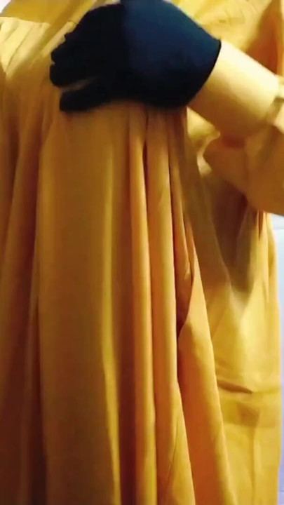 Indian beautiful hijabi Muslim couple thirsty for sex | Clip 1