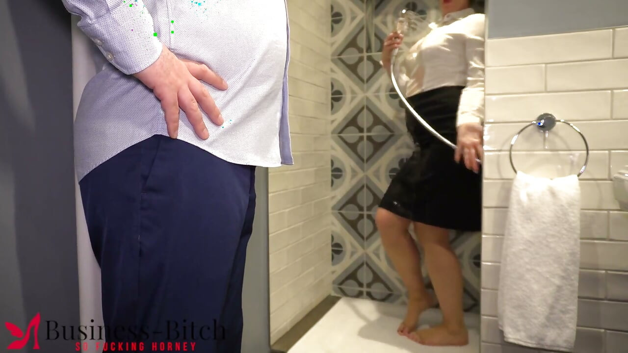 Thư ký nóng bỏng tắm xà phòng ướt át vui vẻ