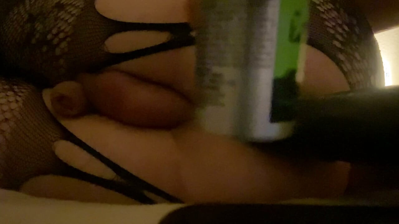Sissy Slut try’s new Toys