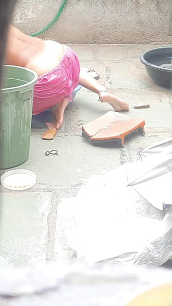 Captivating moment from "Saw stepsister bathing in the open, stepsister looked very hot"