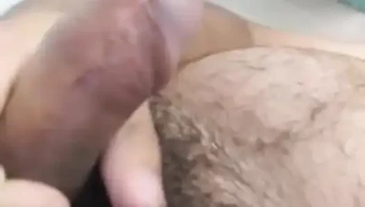 Bana ıslak yarak emiyor şimdi Fitchburg Mass'ta canlı buluşabileceğiz