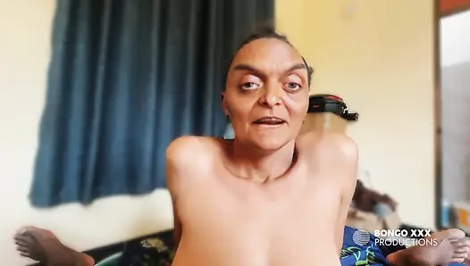 Nenekku juga punya stamina, permainannya keluar dari dunia ini, handjob dan menunggangi seperti ini, dia mungkin hamil