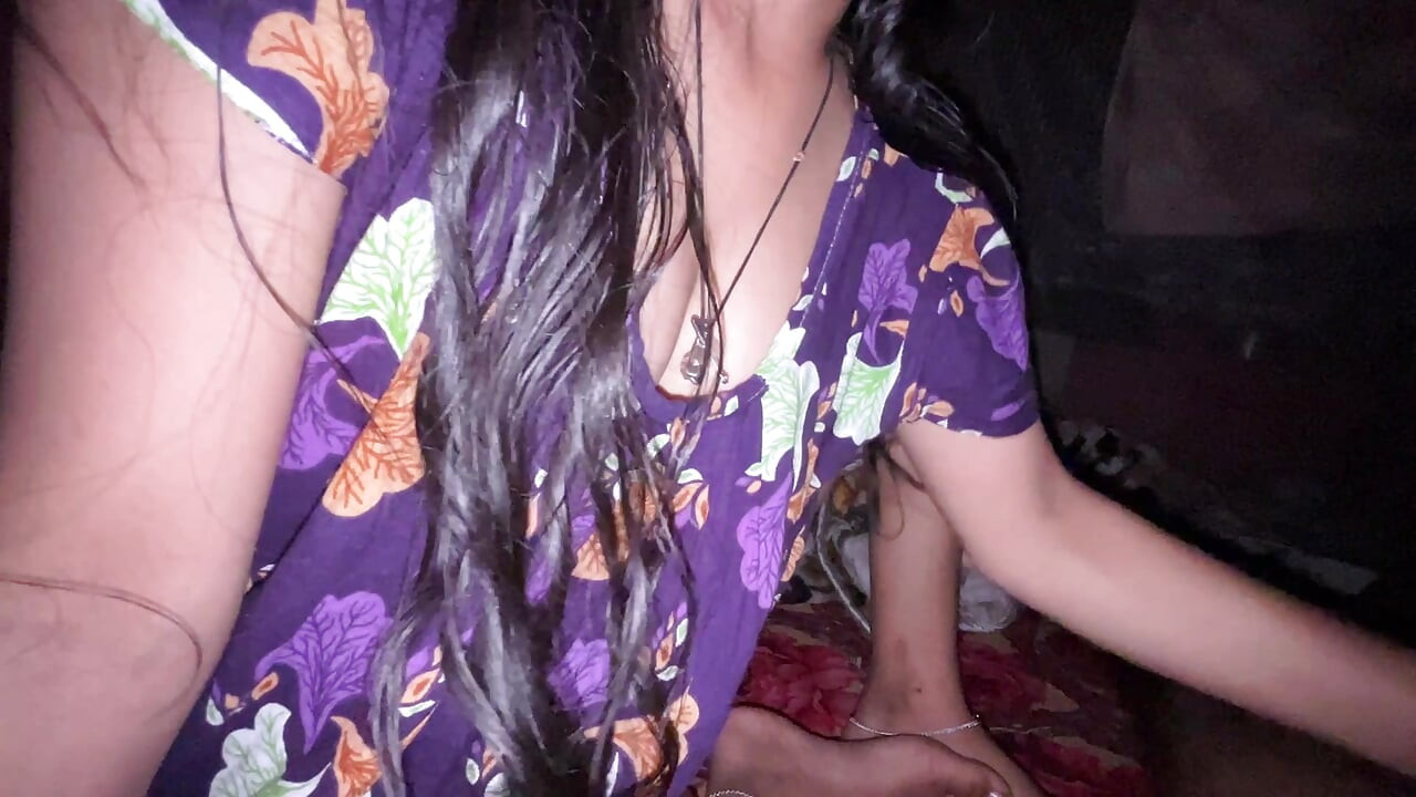 My girlfriend help me to handjob on the hug day