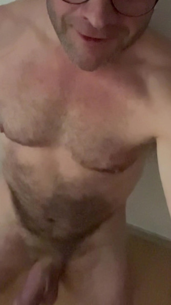 来自丹麦 Aarhus 的男性！不是我