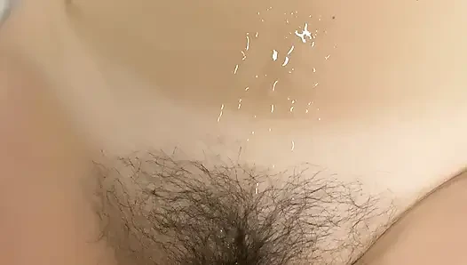 Cums on my face accidentally
