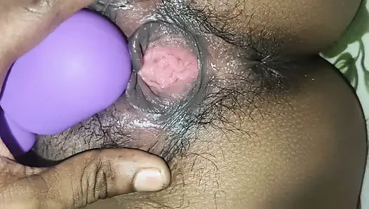 S-275. Yenge yatak odasında favori seks pozisyonları olan playboy ile sikişiyor