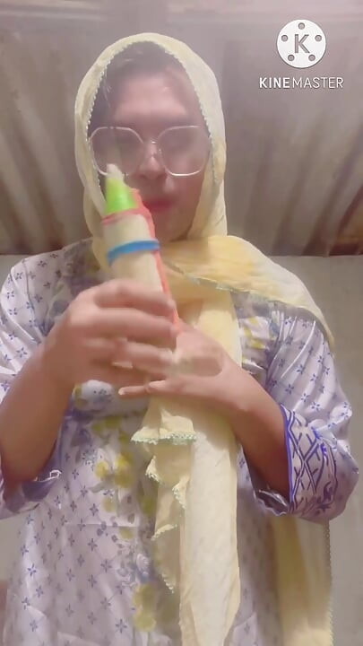 mere ghar ka bana dildo ka parichay.