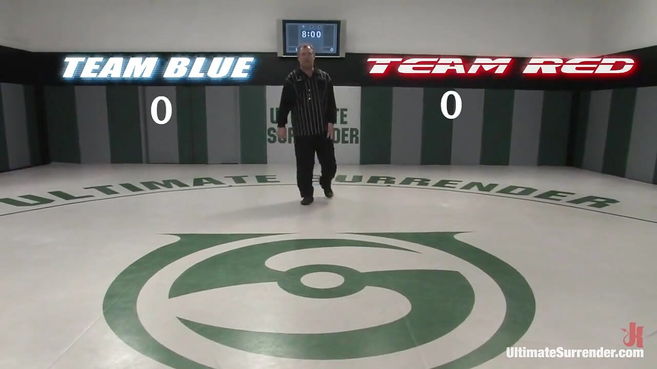 6 נגד 6 היאבקות ארוטית לנשים - מפסידים נדפקים בגנגבאנג!