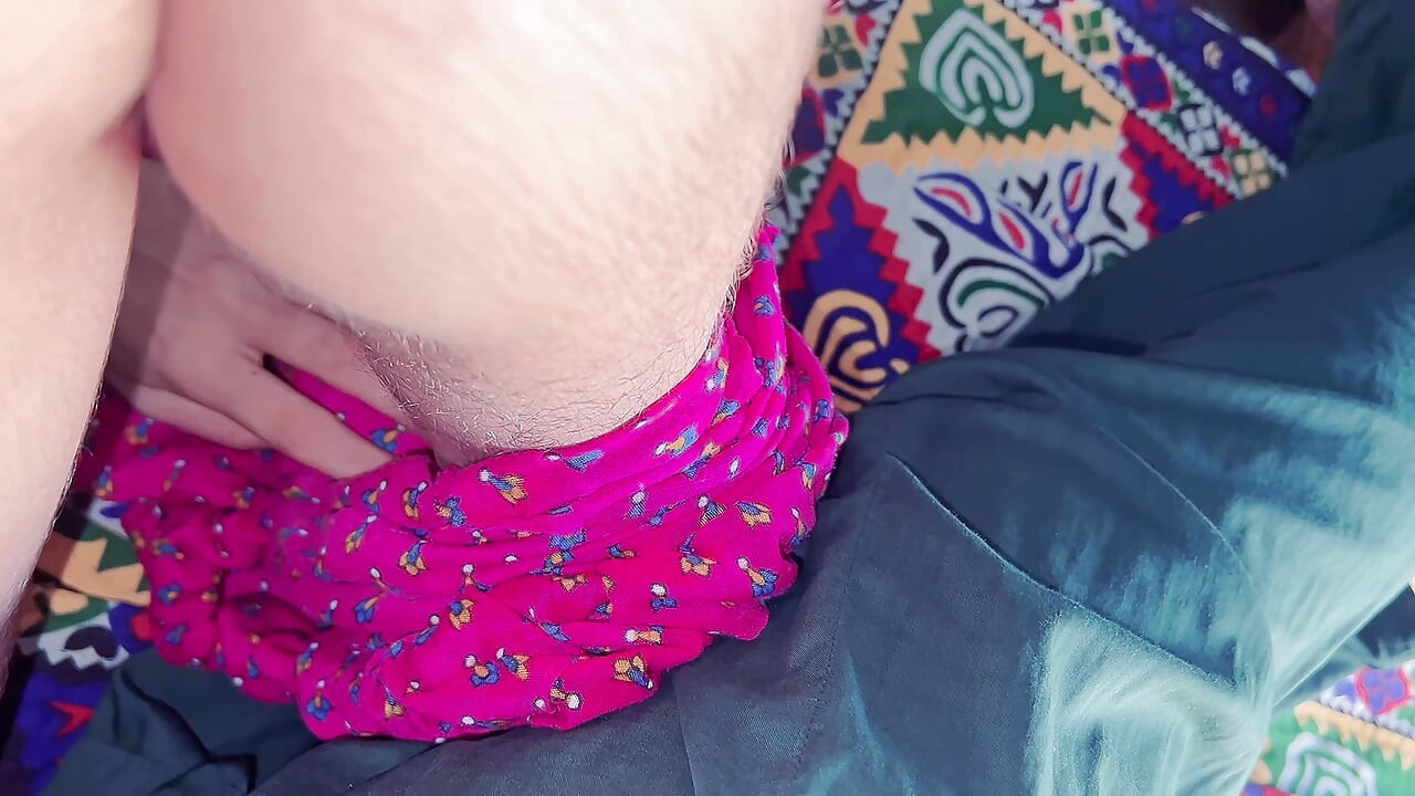 Bhabhi ki Din Me Chudai hindi indian Desi bhabhi Big Bobes