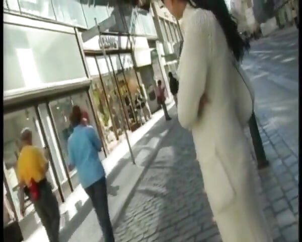 操大奶子黑发女郎在试镜直到她被内射