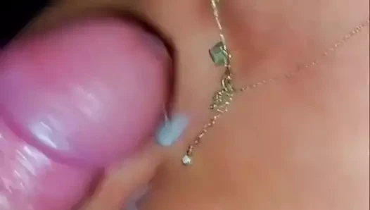 Langsamer amateur-blowjob und happy end