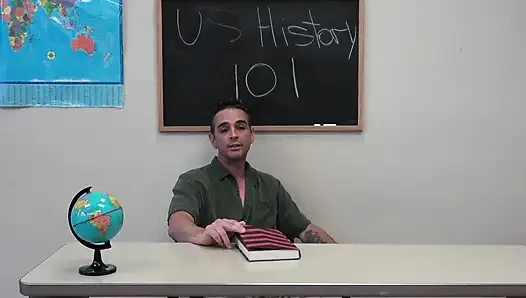 Belle, Die Schwanzlutschende Studentin Mit Belle