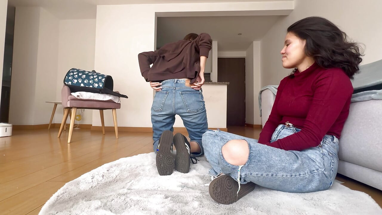 Two lesbians fucking Two lesbians fucking