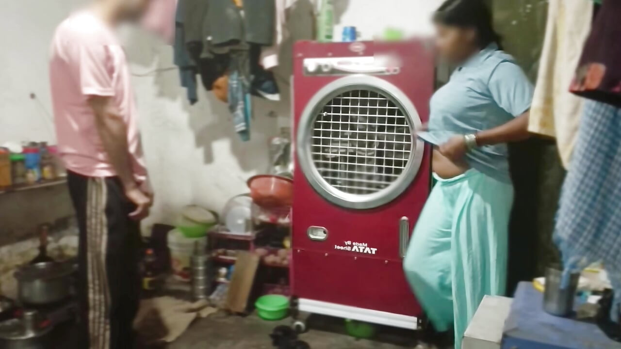 no one was at home then, Hindi audio.