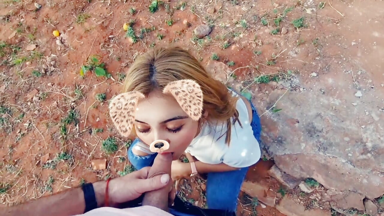 Blond latina suger kuk