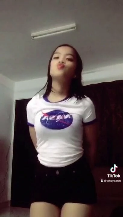 raisyaa how do it the tiktok video's
