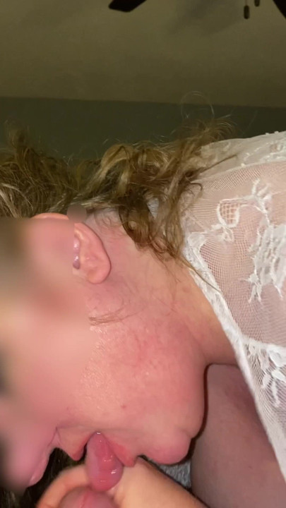 DSC夫人的精液蕩婦