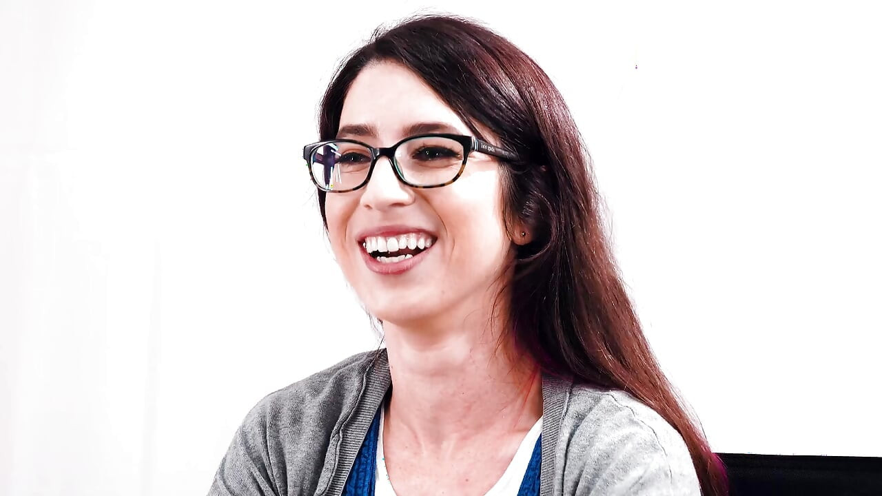 20 Random Questions with Serena Blaire  Adult Time