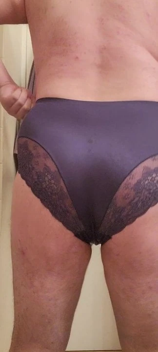Twerking my fat ass in blue silk panties