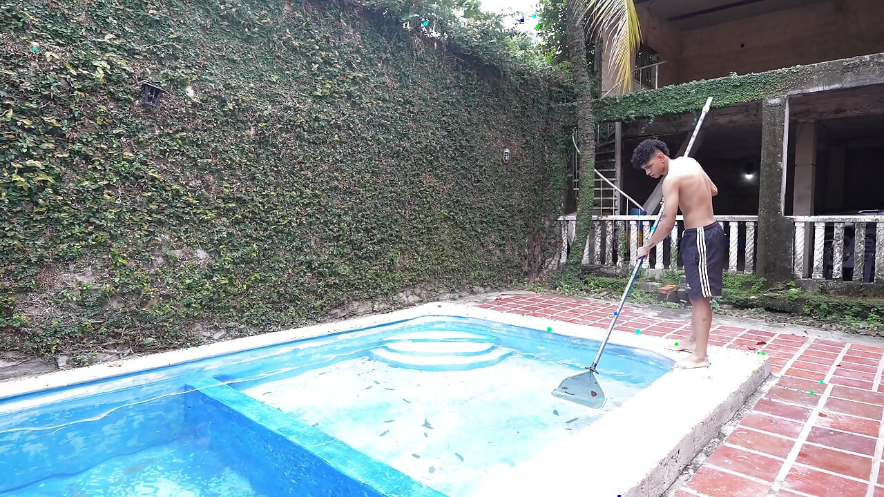 Curvy 18yo Latina Virgin Pool Lesson Turns Into Taboo Facial Fuck-fest