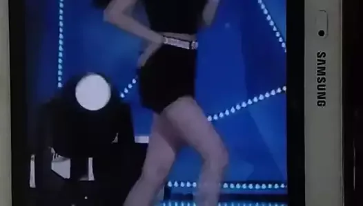 Apink Naeun's legs cum (tribute) #2