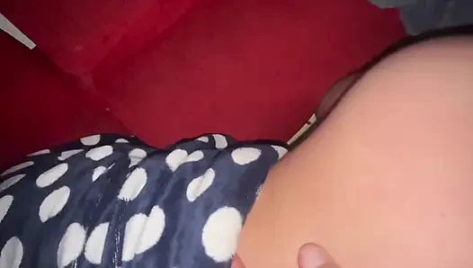 Her zaman olduğu gibi, tekrar patlamam için bana bir şey veriyorlar