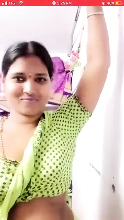bibi selfie