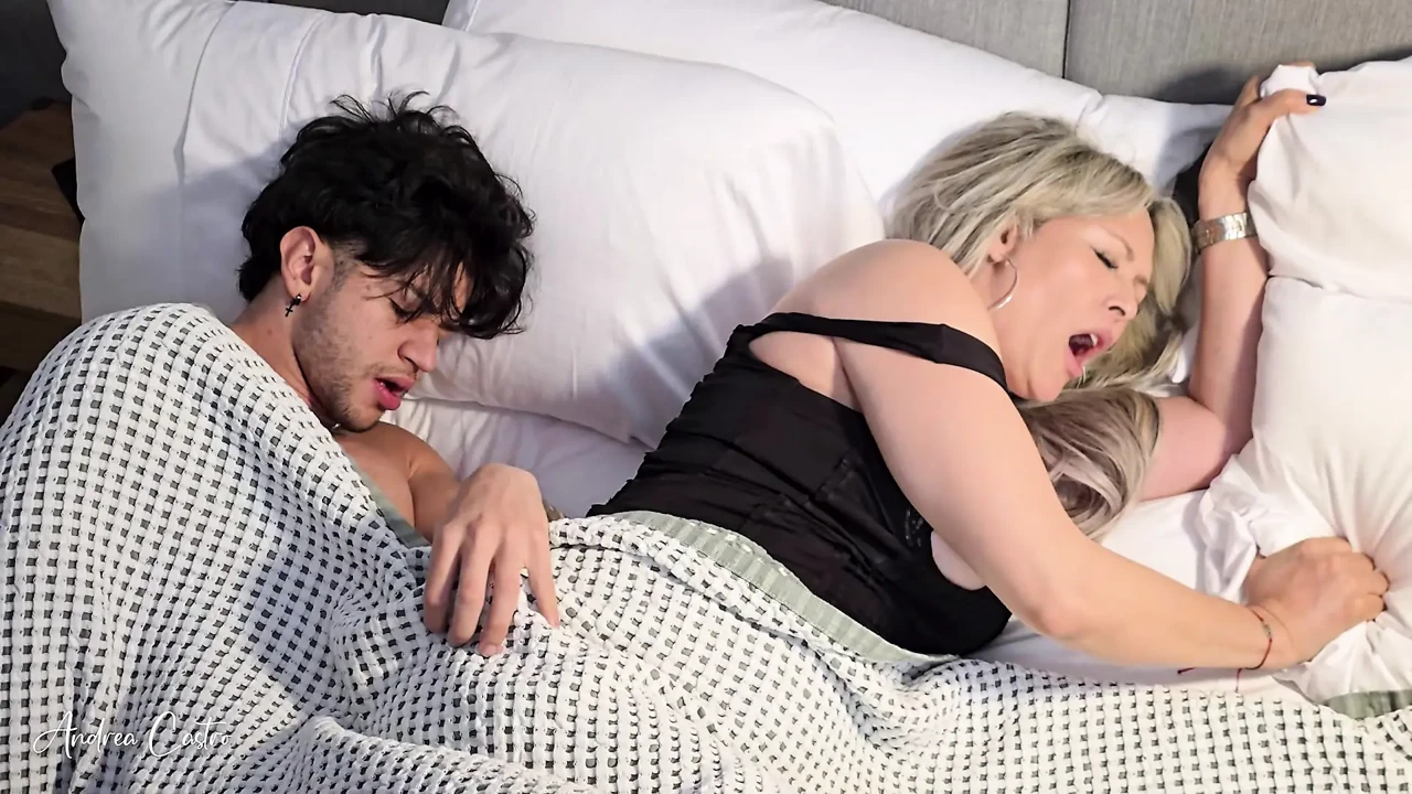 My husband puts his dick in my mature friend and we end up having our first threesome – Andrea Castro, Monique Fuentes & Zack Wh