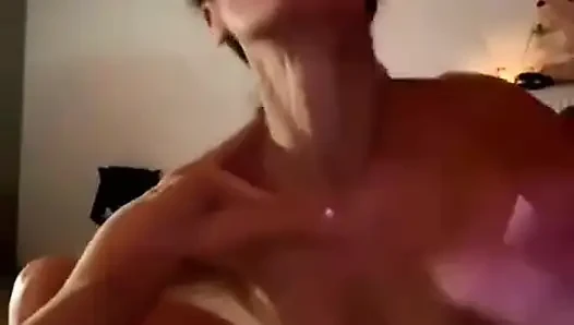 Танцор