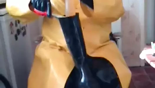 Cum yalamak ve horoz oynamak.