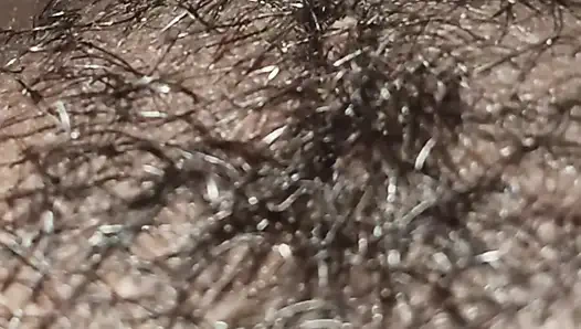 Я мастурбировал 4 ручками.... Они такие хорошие.