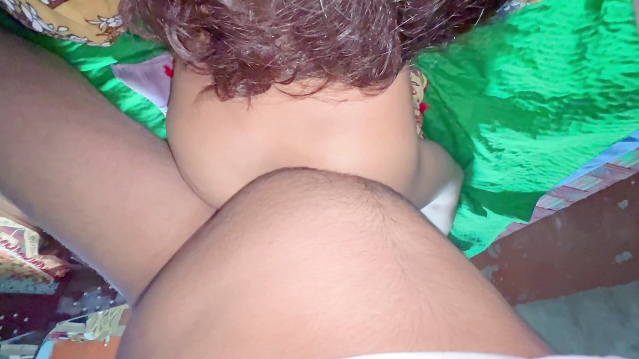 Indian Desi Bhabhi Ki Chudai big cock tight pussy kissing