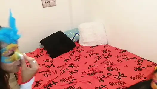 Trio mit zwei Latinas in Kolumbien