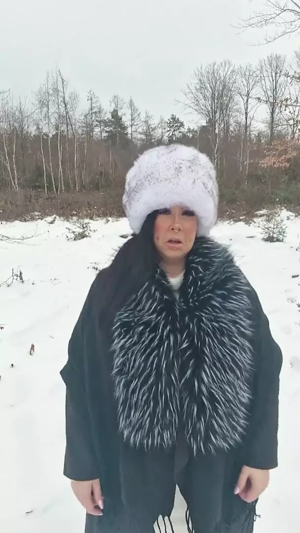 Video Melliniastone