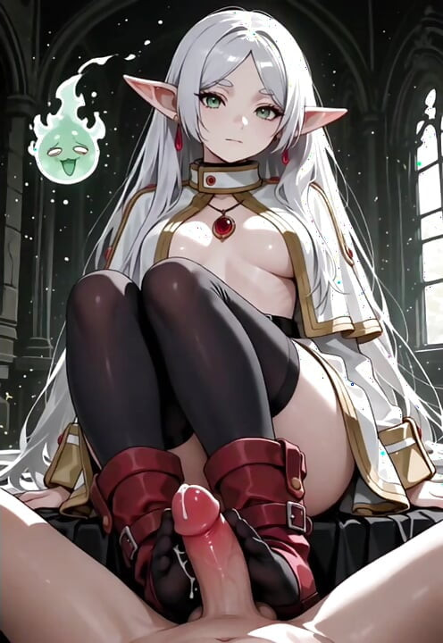 Hentai anime - I sit on my friend's cock to move my huge ass