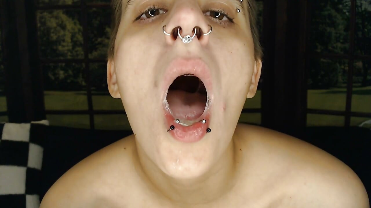 Wild Loogies for Stupid Slave