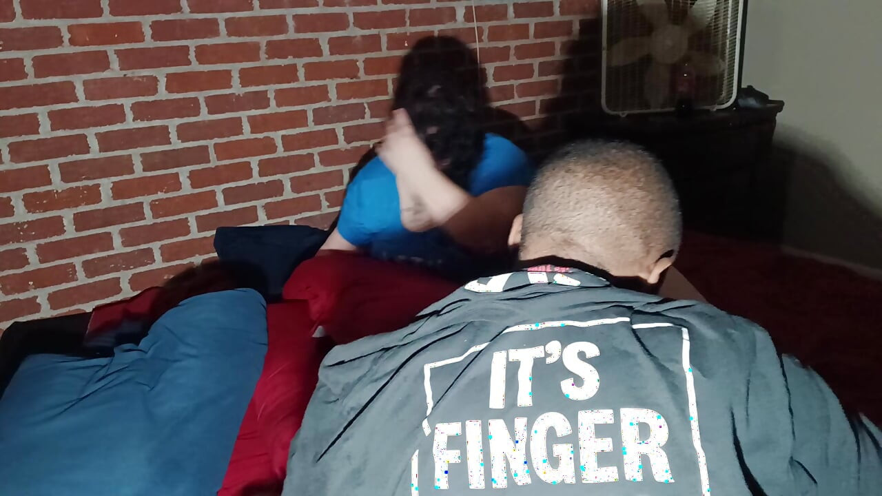 Doggy älskar dig, en mjuk stor röv söt