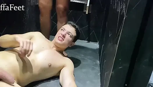 Shower Trampling Foot Slave