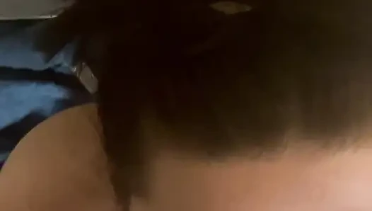 Gırtlağına o kadar derine boşal en iyi yarakla döl gırtlağına boşalıyor sert çekirdeğe boşalıyor gerçek hiçbir düzenleme yok derin gırtlak