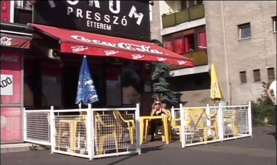 Großer analsex in sexy blondine mit großen möpsen penetriert