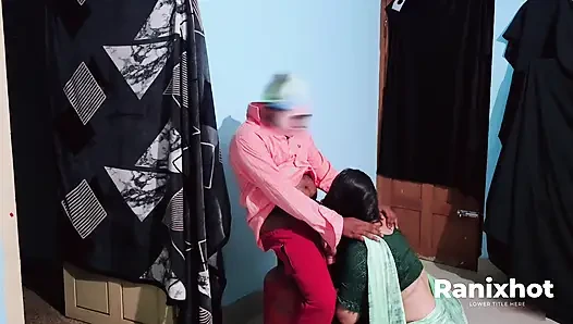 4K Gas Delivery Boy and Lonely Aunty Romance and Sex Secretly at Home