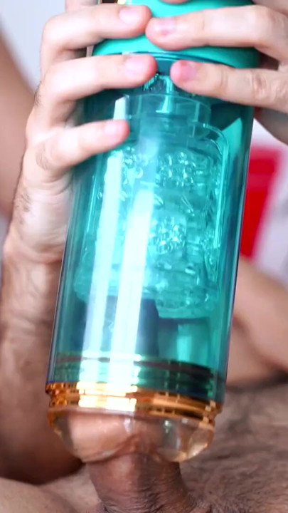 This is like a blender for the cock! Review of Hayden from Honey Play Box | Clip 1