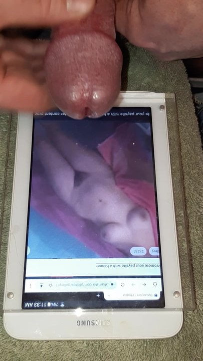 Mojaesco cum tribute