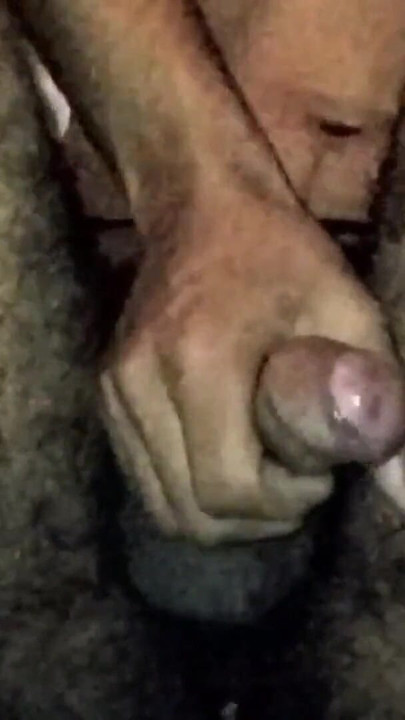 「Bhatroom Me Masturbation And Cumshot」のスリリングな瞬間