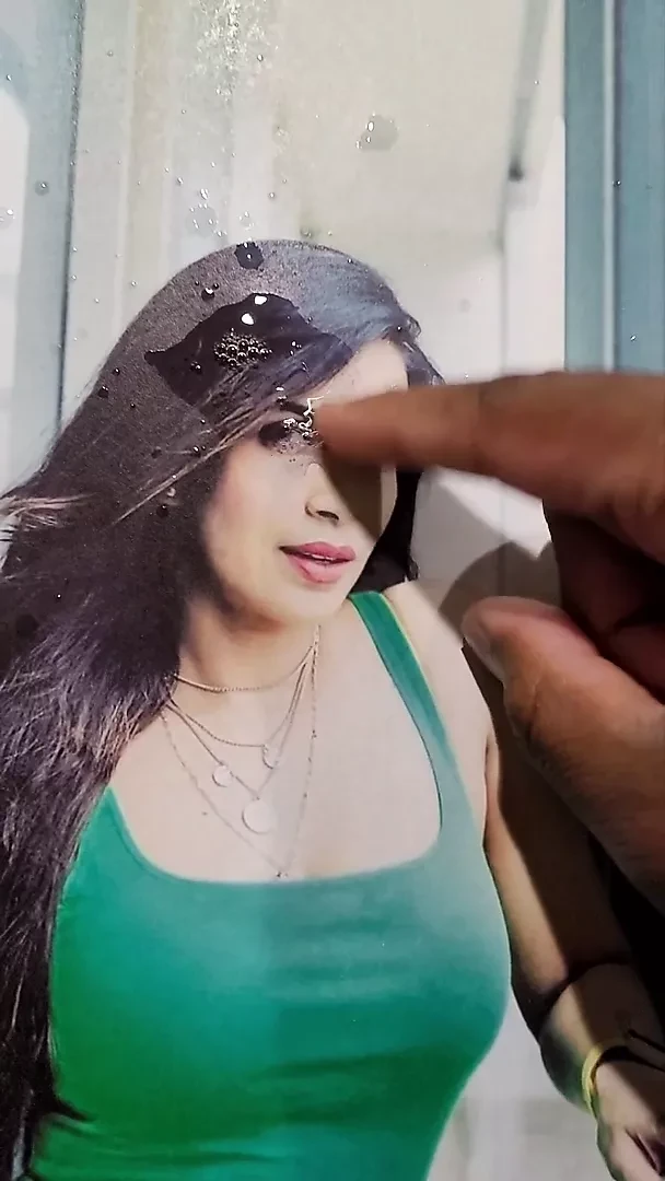 Samyuktha shan tamil big boss cum tribute
